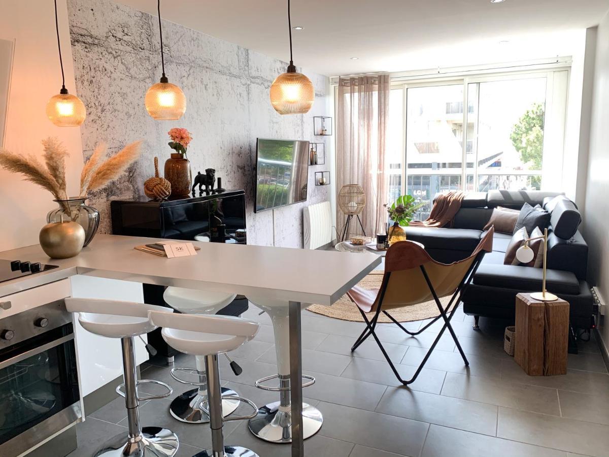 Appartement Acces Direct Mer Et De Toutes Commodites Ла-Гранд-Мот Экстерьер фото